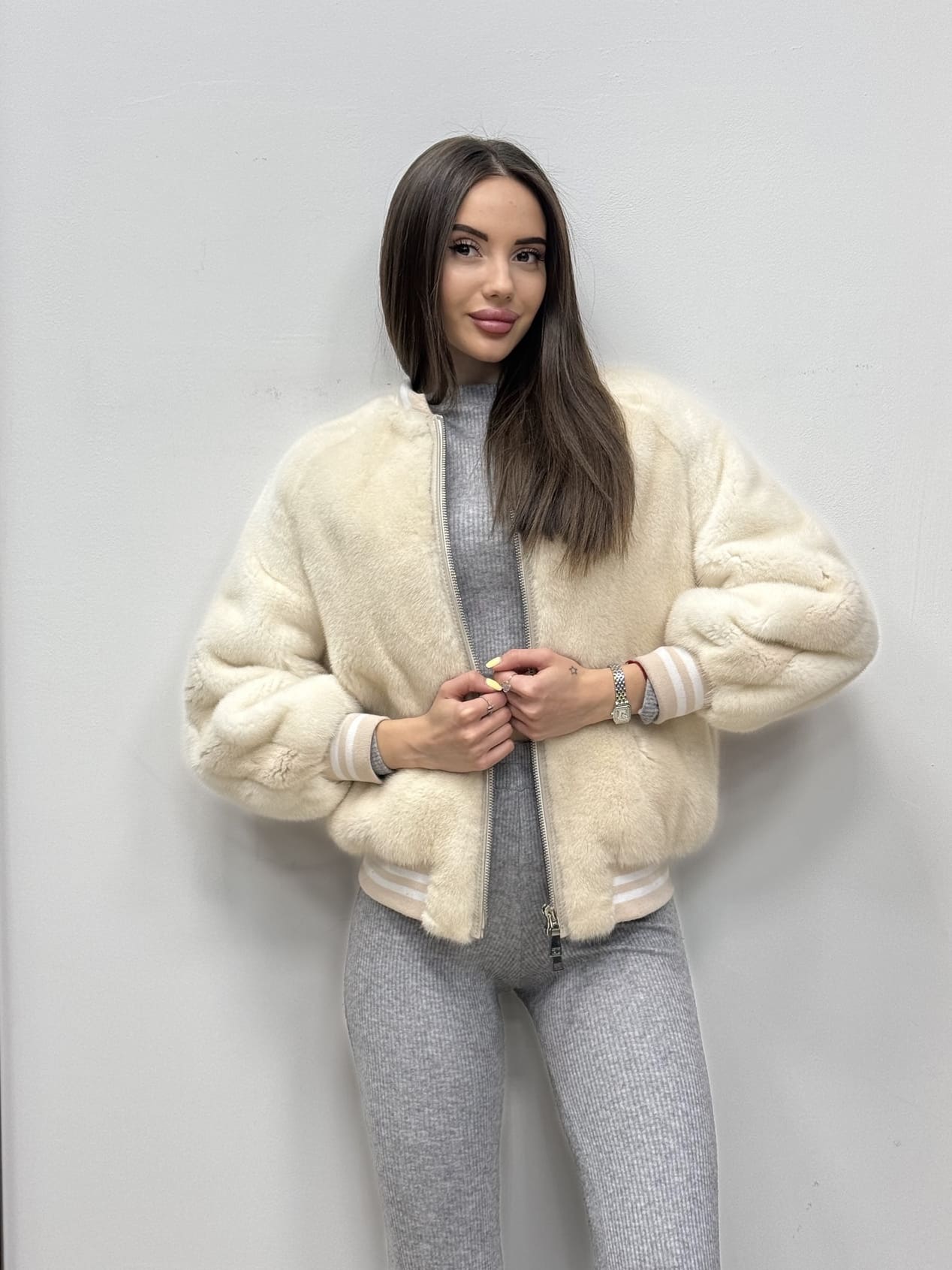 Бомбер норка Beige