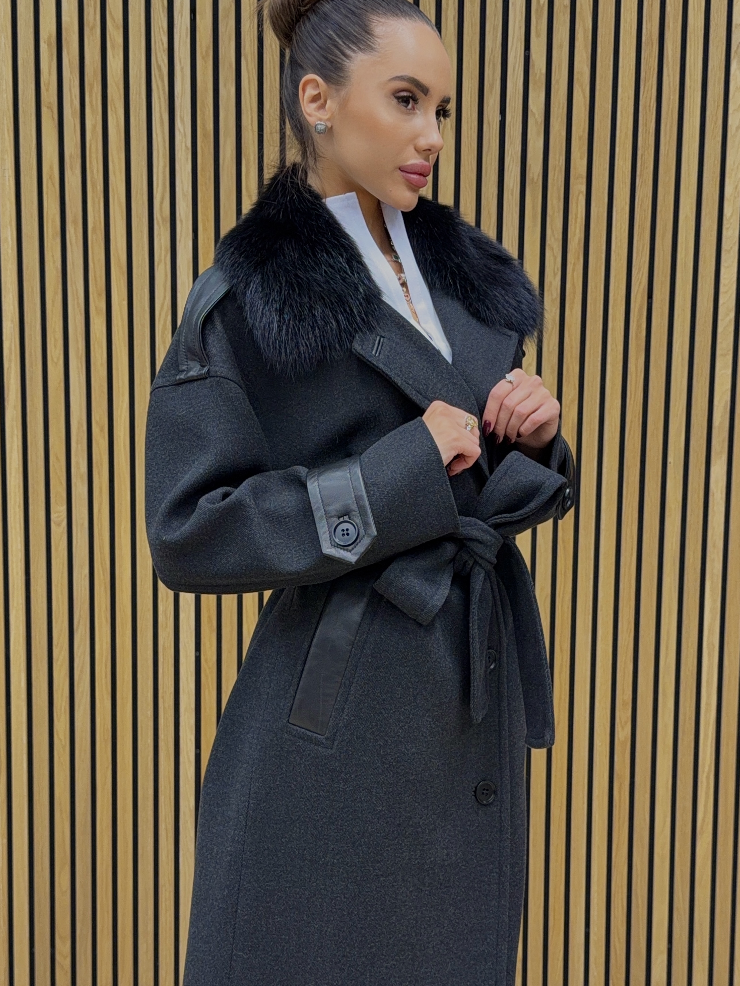 Пальто Dark Grey Donna